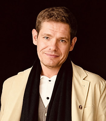 Portrait of Ray Mears, REALTOR®.